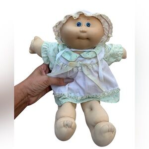 Cabbage Patch Kids Preemie  1978 1982 Xavier Roberts Blue Eyes Original Outfit